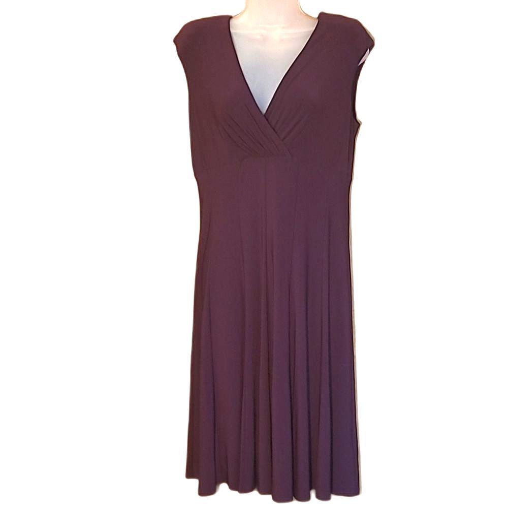 Ralph Lauren Cocktail A-Line Swing Dress Plunge V-Neck Knee Length Short Sleeve